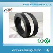 Werkseitige Lieferung Flexibler Magnetstreifen Gummimagnet mit 3 m Klebstoff
